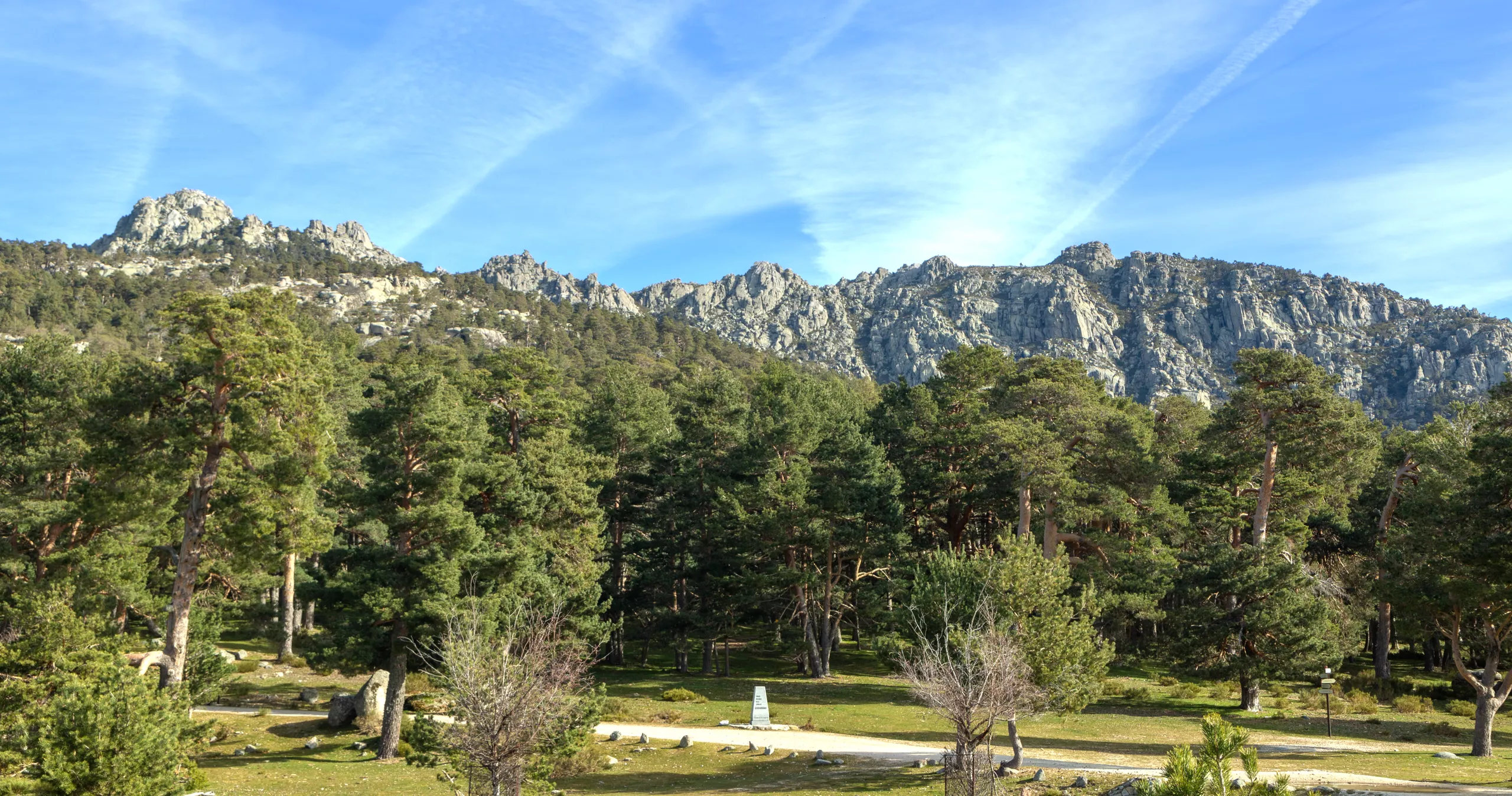 Hostal Aribel Longinos in Cercedilla, Spain
