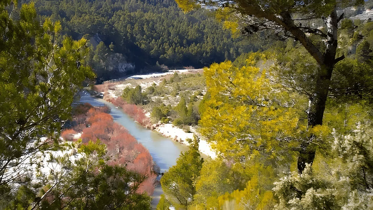 [WEB OFICIAL] Casas rurales Batan Rio Tus · Yeste