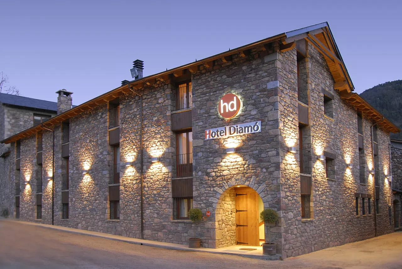 Hotel Diamó in Castejón de Sos, Spain